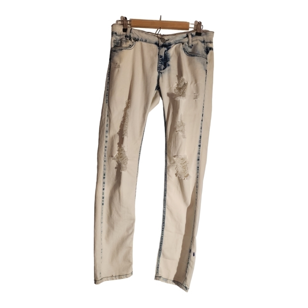 Puzzle Ladies Jeans Distressed. Size 9/10. Low Rise